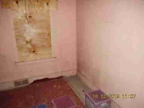 6426 Desoto (25)_m.jpg